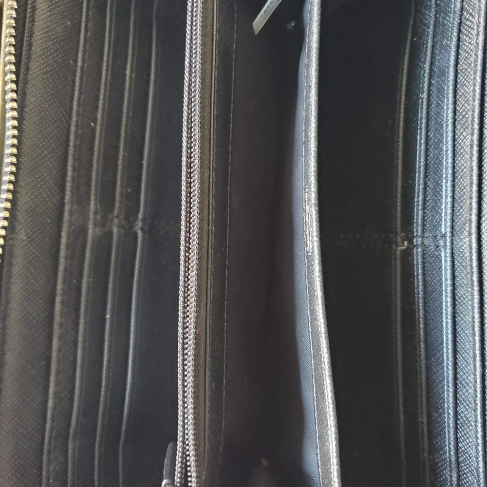Coach Wallet - Picture 3 of 4
